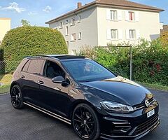 Golf R