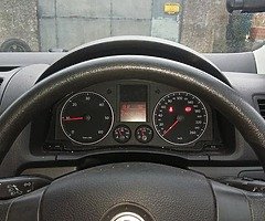 Volkswagen golf - Image 6/6