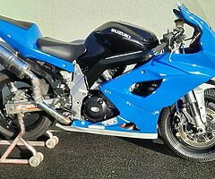 Suzuki sv650 track race bike