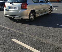 2005 e12 corolla for breaking