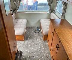 Vintage 1960s Minster 4 Berth Caravan For Sale - Image 6/9