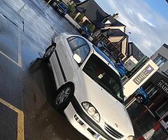 Avensis - Image 6/6