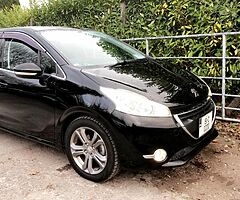 151 Peugeot 208 1.2L E-Vti Automatic Immaculate