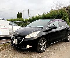 151 Peugeot 208 1.2L E-Vti Automatic Immaculate - Image 10/10