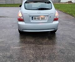 2009 HYUNDAI ACCENT VAN - Image 5/7