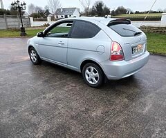 2009 HYUNDAI ACCENT VAN - Image 7/7