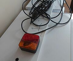 Tow lights