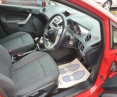 2010 Ford Fiesta - Image 7/10