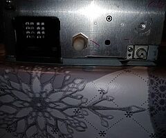 Stereo car ford focus 2004-2010 with code easy to put on car