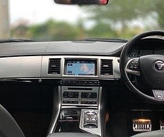Jaguar XF 3.0 Twin Turbo Diesel V6 Auto - Image 4/7