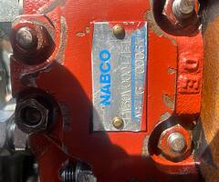 Valve chest wanted for kobelco 30sr - Image 5/9