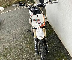 Stomp 125 cc