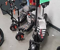 Evo 300 watt Electric scooter - Image 3/7
