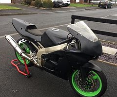 Kawaski ZX6R Race / Track Bike - Image 4/4