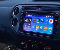 VOLKSWAGEN TIGUAN 2.0