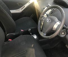 Toyota Yaris - Image 6/7