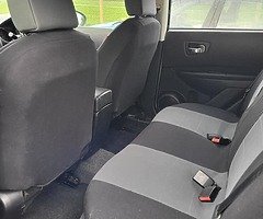 Nissan Qashqai - Image 8/10