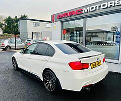 2016 BMW Series 3 - Image 5/10
