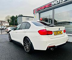 2016 BMW Series 3 - Image 6/10
