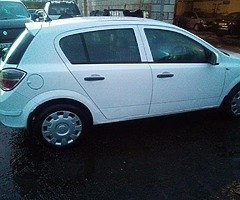 2010 Vauxhall Astra - Image 4/7