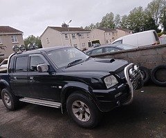 Mitsubishi crew cab 06