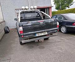 Mitsubishi crew cab 06 - Image 4/4