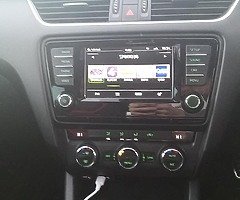 Skoda Octavia VRS 2015 manual 6 speed - Image 6/10