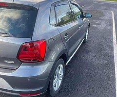 Volkeswagen polo 2017 Bluemotion 1.0 petrol - Image 4/10