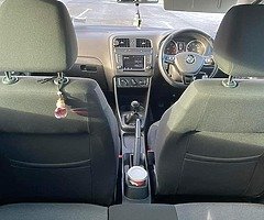 Volkeswagen polo 2017 Bluemotion 1.0 petrol - Image 8/10