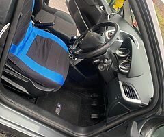 Peugeot 2012 - Image 5/10