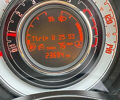 FIAT 500 LOUNGE 1.2 PETROL MANUAL (2019) WITH ONLY 23,694 MILES ON THE CLOCK. STUNNING CAR LIKE NEW - Image 8/10