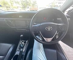TOYOTA ALTIS 2.0V - Image 4/8