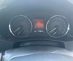 TOYOTA ALTIS 2.0V - Image 5/8