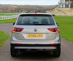 2017 Volkswagen Tiguan - Image 5/10