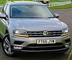 2017 Volkswagen Tiguan - Image 6/10