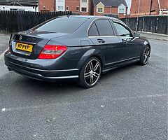 2009 Mercedes-Benz C220 Sport - Image 3/7