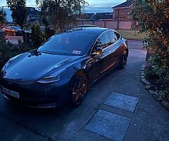 Tesla model 3 Standard range +.