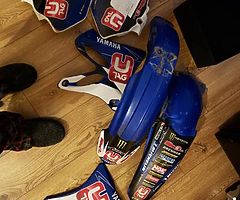 02 and up yz125 plastics. - Image 4/4