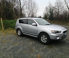 Mitsubishi outlander 2011 sport edition 6 speed