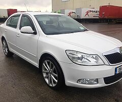 2009 skoda octavia 1.9tdi - Image 4/10