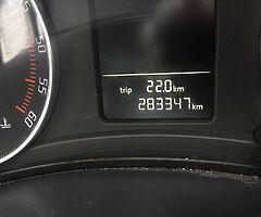 2009 skoda octavia 1.9tdi - Image 6/10