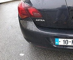 Car - Image 4/10