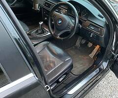 BMW 320d - Image 4/10
