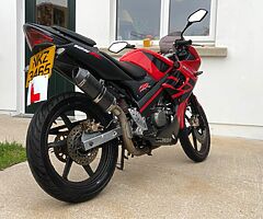 2004 Honda CBR - Image 6/10
