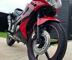 2004 Honda CBR - Image 9/10
