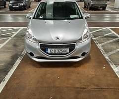 Peugeot 208, 1,4 diesel only 52mil ,  Nct 12/23 tax 06/22 - Image 4/10