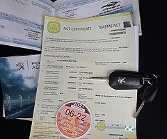 Peugeot 208, 1,4 diesel only 52mil ,  Nct 12/23 tax 06/22 - Image 5/10
