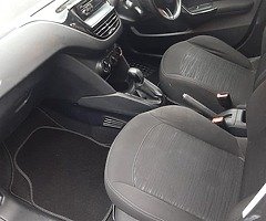 Peugeot 208, 1,4 diesel only 52mil ,  Nct 12/23 tax 06/22 - Image 6/10