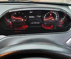 Peugeot 208, 1,4 diesel only 52mil ,  Nct 12/23 tax 06/22 - Image 8/10