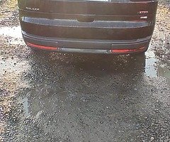 Helo I'm seling my ford galaxy 1.8tdci 
2007 on the clock nearly 200k driving  wheel no NCT or tax. - Image 4/5